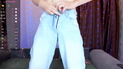 Aaron Bang online show from July 4, 2026, 11:11 pm