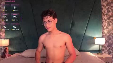 Aaron Ezequiel online show from February 11, 2026, 9:09 pm