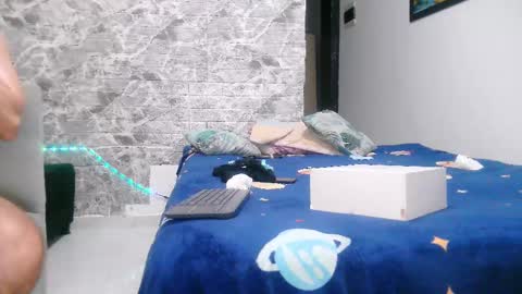 Snapshot of aaron_kwok28 chatting on February 15, 2025, 4:03 am Aaron kwok online show from February 15, 2025, 4:03 am