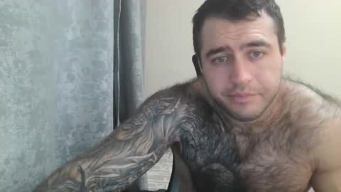 Davin tayl online show from September 27, 2025, 4:39 am