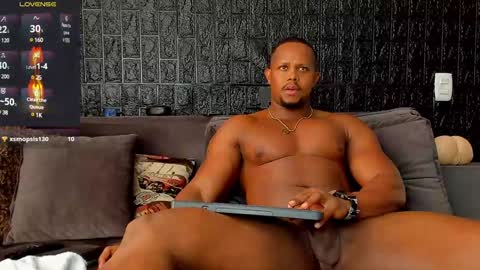 Snapshot of aaron_st chatting on December 10, 2024, 5:22 pm Aaron online show from December 10, 2024, 5:22 pm