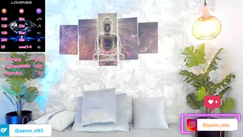 Snapshot of aaron_st chatting on February 18, 2025, 1:44 pm Aaron online show from February 18, 2025, 1:44 pm