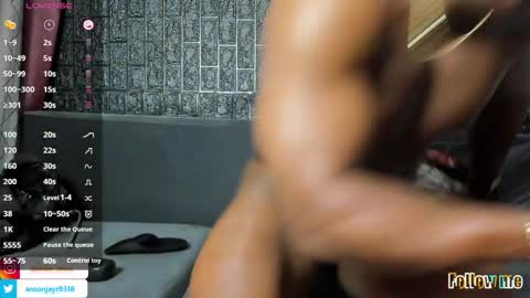 Snapshot of aaron_st chatting on October 22, 2025, 2:34 am Aaron online show from October 22, 2025, 2:34 am
