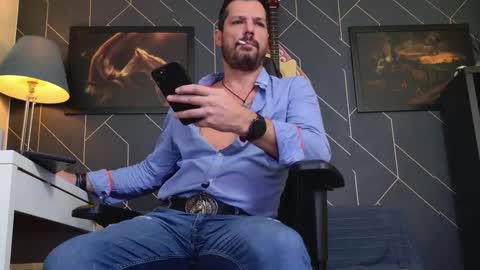 Aaron online show from November 1, 2025, 6:15 am