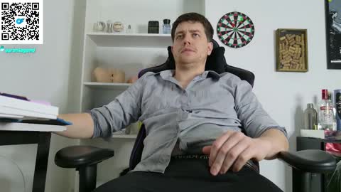 Aaron  online show from September 11, 2025, 8:31 pm