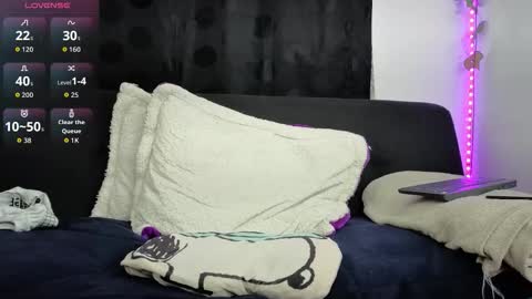 Snapshot of aaronsmith2_ chatting on March 1, 2026, 6:10 pm aaronsmith2_ online show from March 1, 2026, 6:10 pm