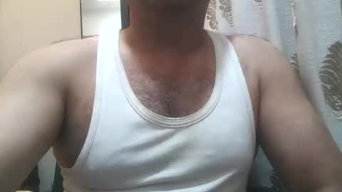 aavjo1 online show from October 9, 2025, 2:48 pm