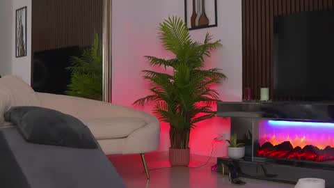 Snapshot of abbela_white chatting on July 20, 2026, 6:17 am Alexa online show from July 20, 2026, 6:17 am