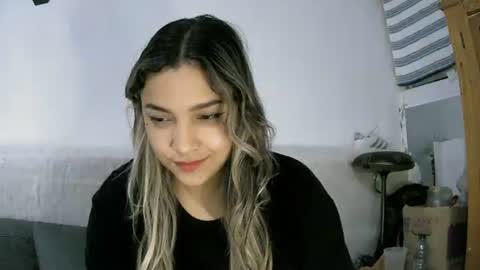 Snapshot of abbie_23 chatting on April 4, 2026, 10:51 pm Abbie cute online show from April 4, 2026, 10:51 pm