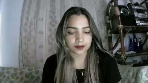 Snapshot of abbie_23 chatting on April 29, 2026, 5:22 am Abbie cute online show from April 29, 2026, 5:22 am