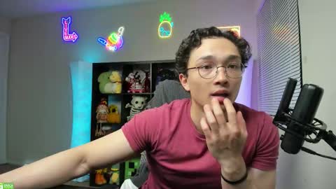 buddy online show from October 30, 2025, 3:19 am