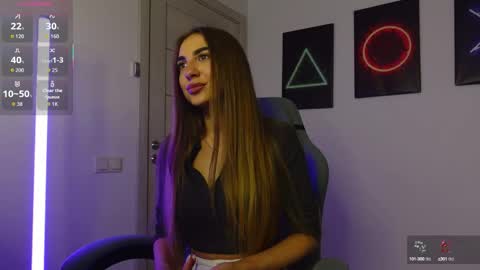 ABBY LAKER online show from September 21, 2025, 2:19 pm