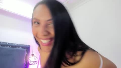 Snapshot of abbycutee_ chatting on May 20, 2026, 2:23 pm AbbyCute online show from May 20, 2026, 2:23 pm