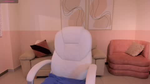 Abby Dalton  online show from February 9, 2025, 8:33 am