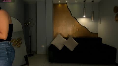 Abby Dalton  online show from January 7, 2026, 6:10 pm