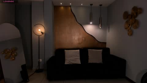 Abby Dalton  online show from February 19, 2026, 7:10 pm