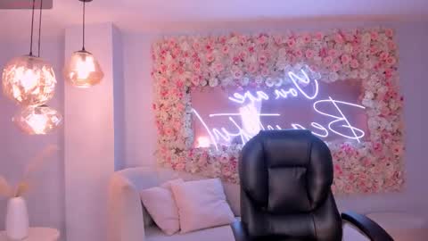 Abby Dalton  online show from March 19, 2026, 5:50 pm