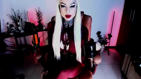 Snapshot of abbypink69 chatting on March 6, 2025, 1:37 am Abby online show from March 6, 2025, 1:37 am