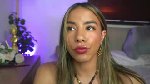 Snapshot of abiee__ chatting on June 24, 2026, 11:04 pm Abie online show from June 24, 2026, 11:04 pm