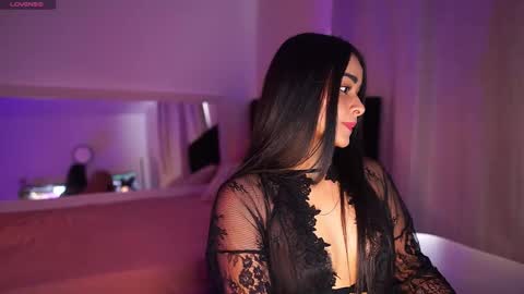 Abigail online show from November 30, 2025, 8:13 pm