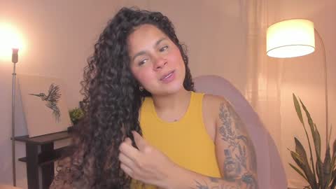 Snapshot of abigaill_13 chatting on January 20, 2025, 4:10 am Abigail online show from January 20, 2025, 4:10 am