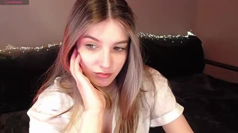 Abigail online show from April 10, 2026, 2:55 pm