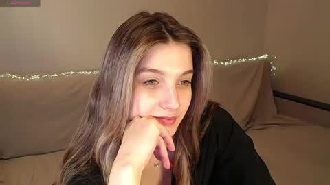 Snapshot of abigailwills chatting on May 14, 2026, 6:15 pm Abigail online show from May 14, 2026, 6:15 pm
