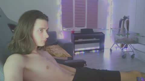 Snapshot of abobus123 chatting on February 8, 2025, 2:38 pm hi cum in pvt noi extra tip online show from February 8, 2025, 2:38 pm
