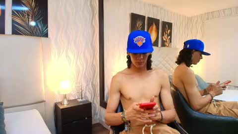 Snapshot of abravanel_sefardi chatting on April 23, 2026, 9:28 pm Abrovanel online show from April 23, 2026, 9:28 pm
