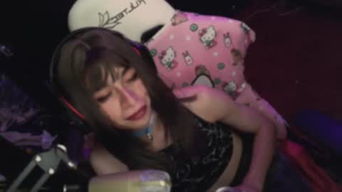 Snapshot of abrildiazsissy chatting on March 12, 2025, 9:02 am abrildiazsissy online show from March 12, 2025, 9:02 am