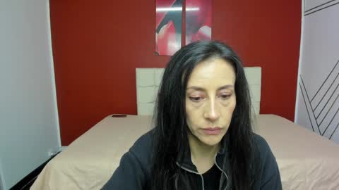 ABRIL online show from February 6, 2025, 7:29 pm