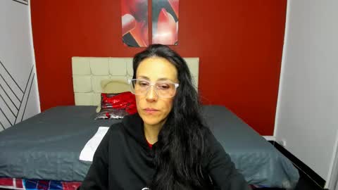 ABRIL online show from February 13, 2025, 8:03 pm