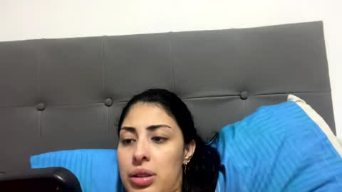 Snapshot of abrilsantosxo chatting on May 13, 2026, 1:41 pm abrilsantosxo online show from May 13, 2026, 1:41 pm