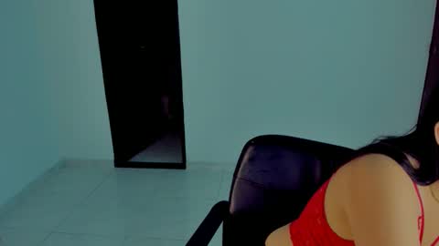 abyy_thomson online show from February 15, 2026, 1:57 am