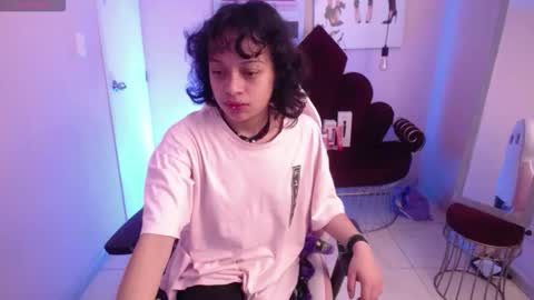  Acid Bounze  online show from February 4, 2026, 1:06 pm