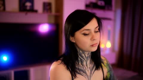 Snapshot of acid_pie chatting on December 11, 2024, 11:10 pm acid_pie online show from December 11, 2024, 11:10 pm