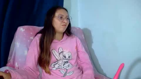 Ada naugthy28 online show from November 14, 2025, 2:54 am