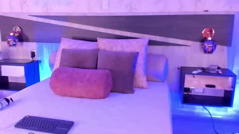  Adaa  online show from December 18, 2025, 3:45 am