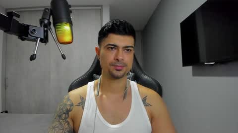 adam clarke online show from February 9, 2025, 4:25 am