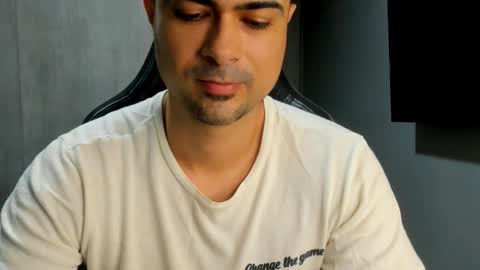 adam clarke online show from March 5, 2026, 1:23 am