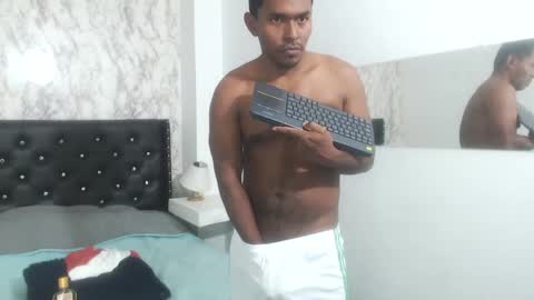 adam_morgan2 online show from September 12, 2025, 9:59 pm