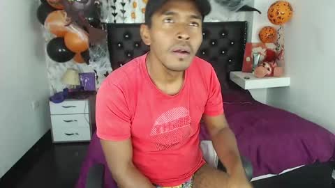 adam_morgan2 online show from October 17, 2025, 5:43 am