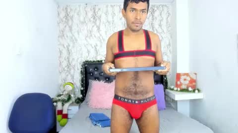 adam_morgan2 online show from December 18, 2025, 2:12 pm