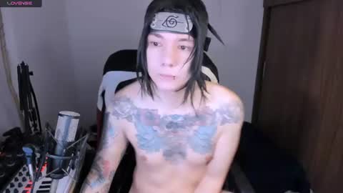 Snapshot of adam_rocket chatting on July 4, 2026, 1:34 am Adam online show from July 4, 2026, 1:34 am
