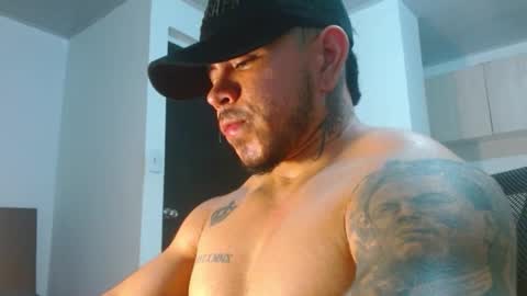 adam shilder7 online show from March 12, 2026, 12:17 am