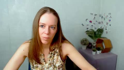 Snapshot of adamais_ chatting on May 3, 2026, 9:26 am adamais_ online show from May 3, 2026, 9:26 am
