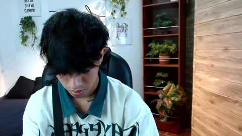 Snapshot of adamcoox chatting on May 19, 2026, 8:26 pm Adam online show from May 19, 2026, 8:26 pm