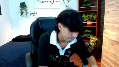 Snapshot of adamcoox chatting on June 2, 2026, 9:28 pm Adam online show from June 2, 2026, 9:28 pm
