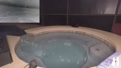 Snapshot of adamevetv chatting on January 17, 2025, 11:07 pm Adam And Eve online show from January 17, 2025, 11:07 pm