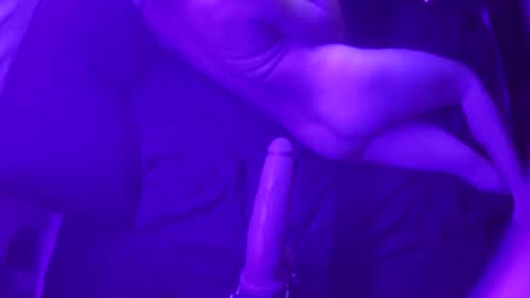 Snapshot of adamineve chatting on February 5, 2025, 5:30 am adamineve online show from February 5, 2025, 5:30 am